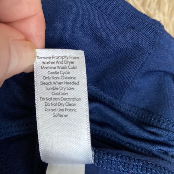 Athleta Kids Girl's Solid Navy Record Breaker 3" Short with Liner & Pockets XL14 - Picture 5 of 11